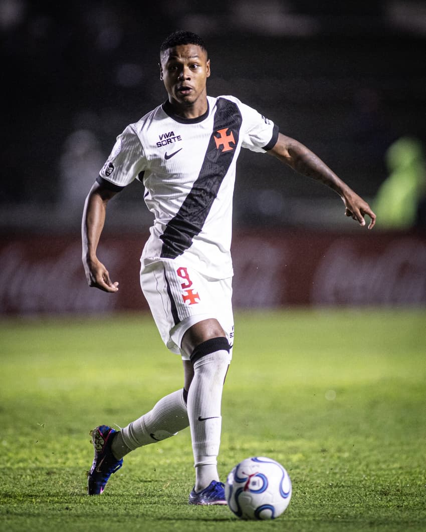 Matheus França em ação pelo Vasco em 2026 (Foto: Matheus Lima/Vasco)