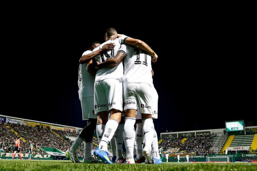 Botafogo teve primeiro tempo arrasador na Arena Condá (Foto: Vítor Silva/Botafogo)