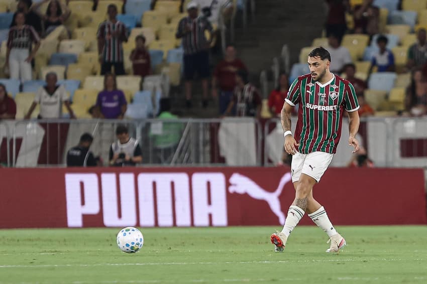 Freytes em ação em Fluminense x Chapecoense (Foto: Lucas Merçon/ Fluminense FC)