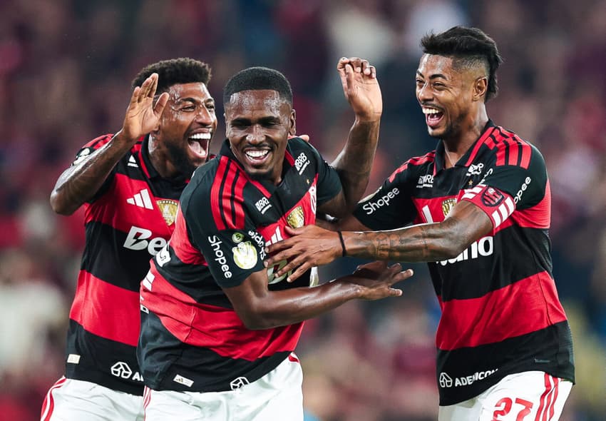 Comemoração de Evertton Araújo contra o Vitória (Foto: Adriano Fontes/Flamengo)