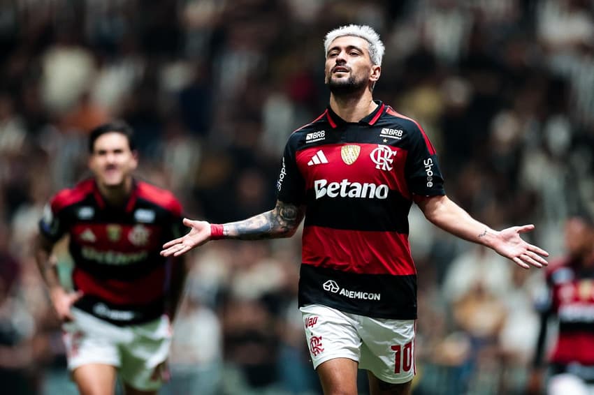 Arrascaeta Flamengo Atlético-MG