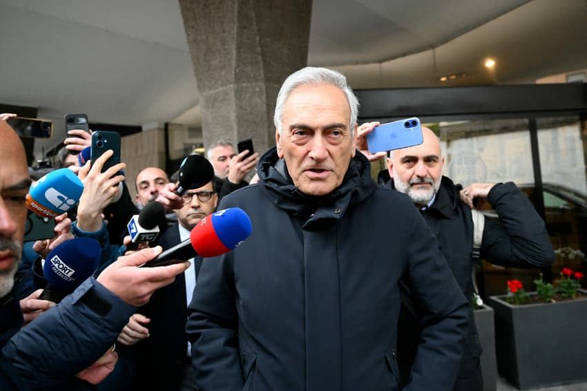 Gabriele Gravina deixou a presidência da Federação Italiana de Futebol (Foto: Alberto PIZZOLI / AFP)