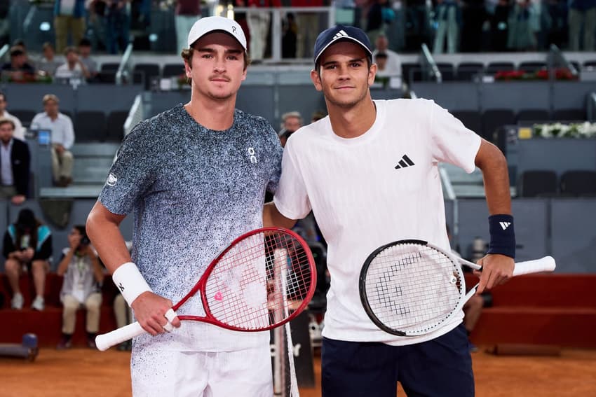 João Fonseca e Rafael Jodar antes do jogo no Masters 1000 de Madri (Foto: Divulgação)