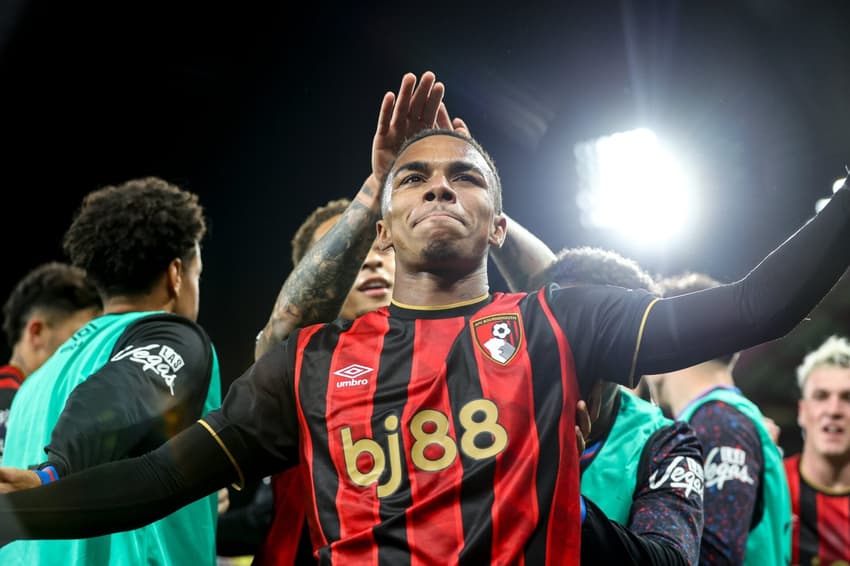 Um dos destaques do Bournemouth na temporada, Kroupi chegou ao 11º gol na Premier League na partida contra o Leeds United (Foto: Reprodução / X)
