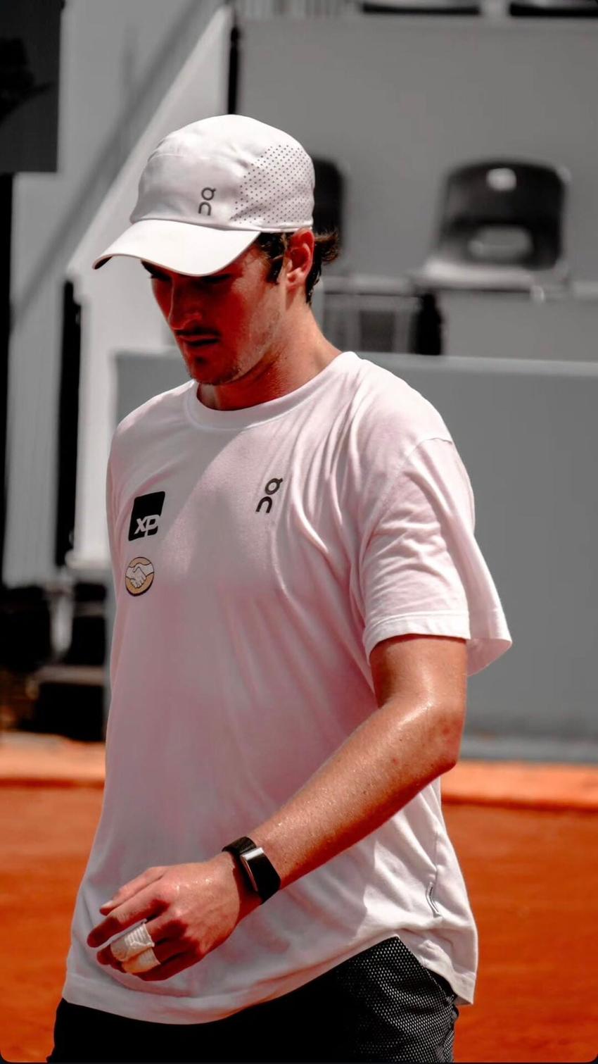 João Fonseca em treino neste sábado em Madri (Foto: Divulgação)