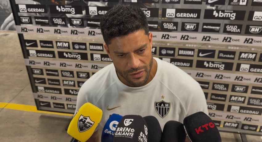 Hulk zm Galo x Ceará  (Foto: Artur Henrique / Lance!)