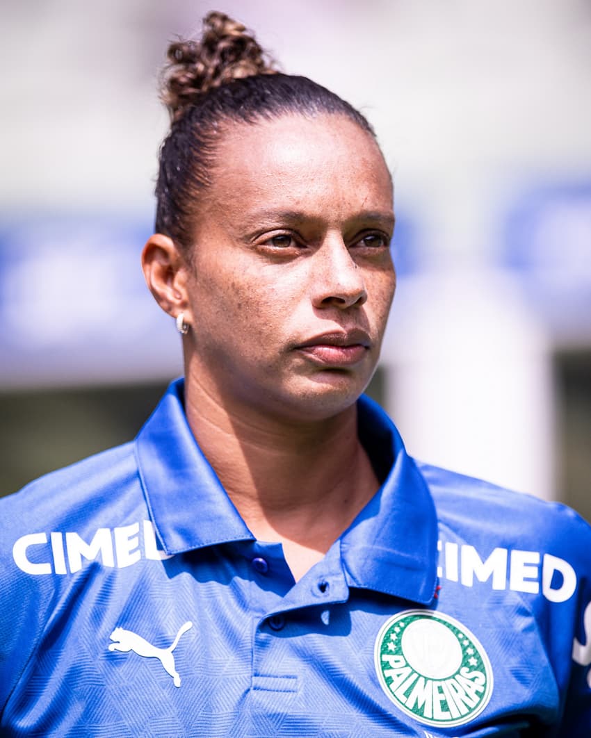 Rosana Augusto, treinadora do Palmeiras, durante jogo pelo Brasileirão Feminino. (Palmeiras/Divulgação)