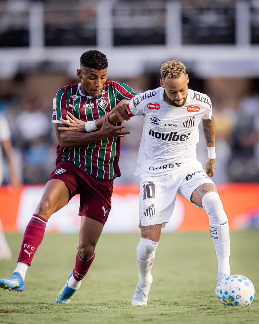 Neymar atuou durante os 90 minutos contra o Fluminense pelo Brasileirão (Fotos: Raul Baretta/ Santos FC) 