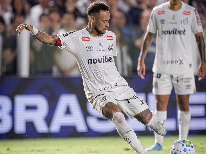Neymar em ação durante Santos x Remo pelo Brasileirão (Foto: Raul Baretta/ Santos FC.)