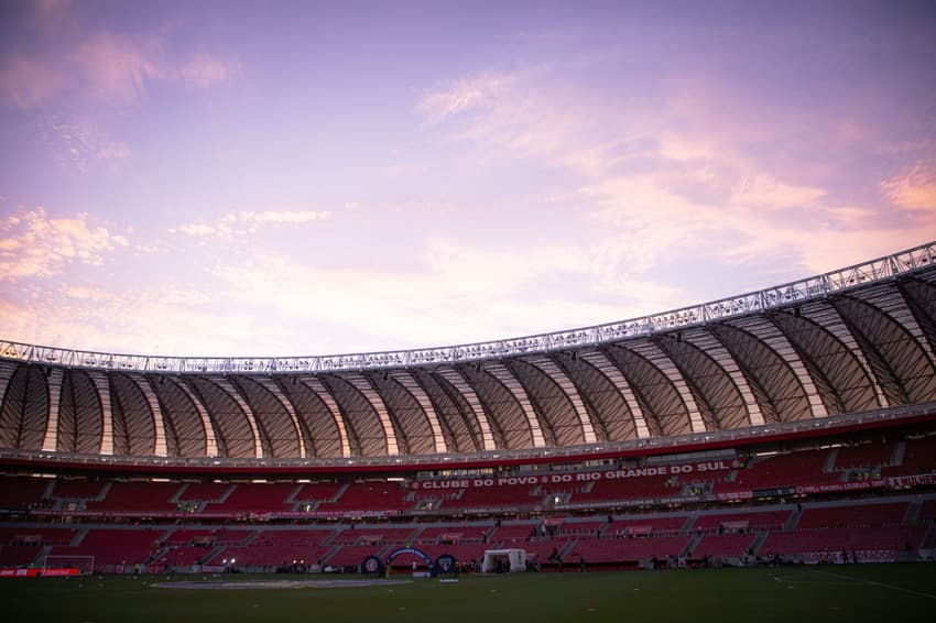 O Beira-Rio é o palco de Internacional x São Paulo pelo Campeonato Brasileiro
