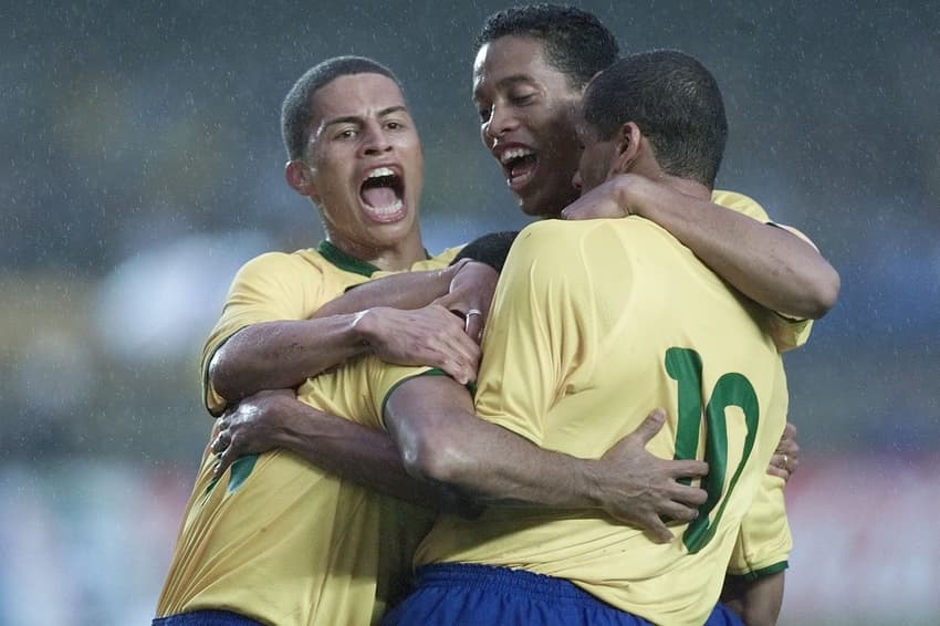 Ronaldinho falou do seu primeiro gol com a camisa da Seleção Brasileira em 1999 (Foto: Ana Carolina Fernandes/Folhapress)