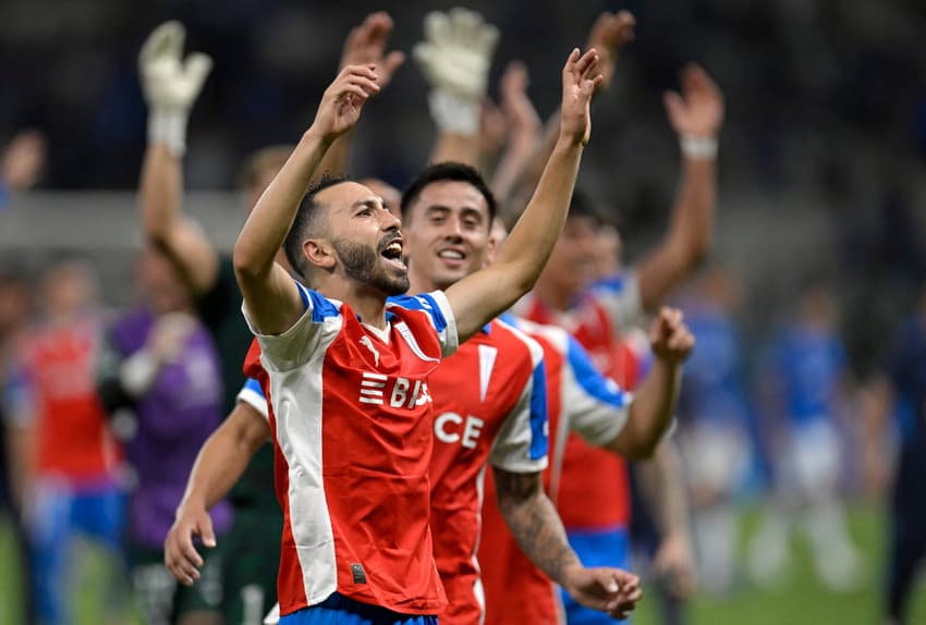 Universidad Católica vence Cruzeiro na Libertadores (Foto: DOUGLAS MAGNO / AFP)