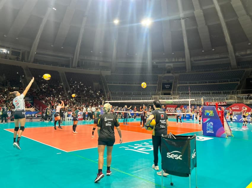 Aquecimento pré-jogo Sesc RJ Flamengo x Mackenzie pela Superliga 25/26 (Andressa Simões/Lance!)