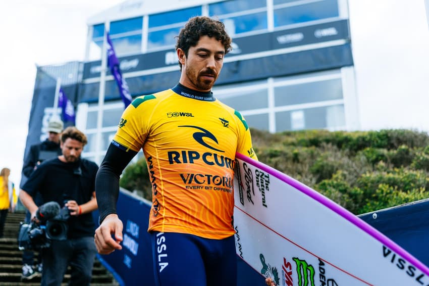 Yago Dora competindo na etapa da WSL em Bells Beach 2026 (Foto: WSL / Ed Sloane)