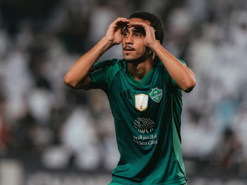 Matheus Gonçalves em ação pelo Al-Ahli (Foto: Divulgação/Al-Ahli)