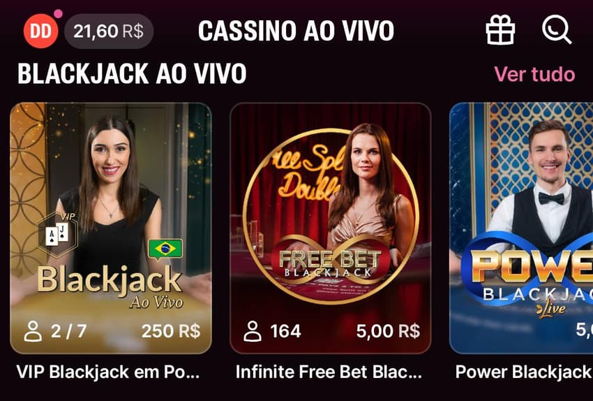 Captura de tela do lobby de salas de blackjack na Superbet