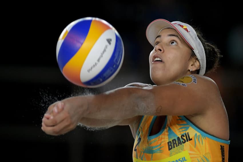 Duda Lisboa em ação na etapa de Saquarema do Circuito Mundial (Foto: Dhavid Normando/FV Imagem/CBV)