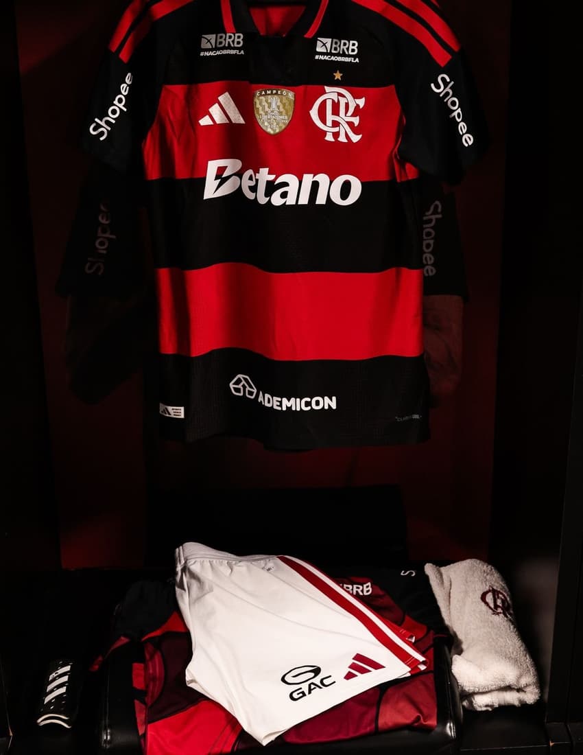 Escalação do Flamengo para o jogo com o Santos no Maracanã (
