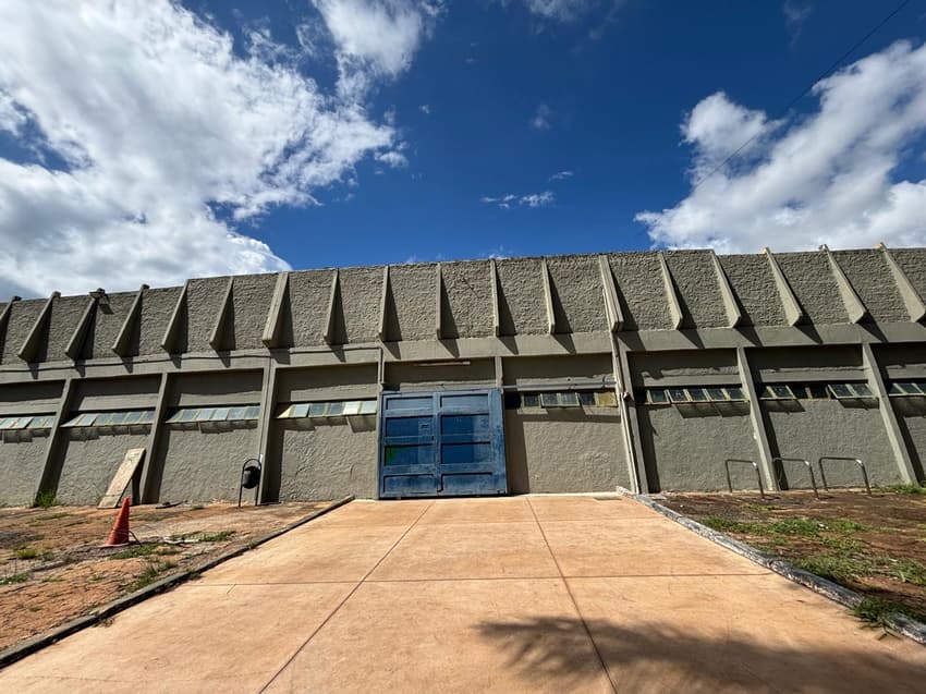 O estádio Augustinho Lima, onde treina a equipe do CASO, passa por reforma