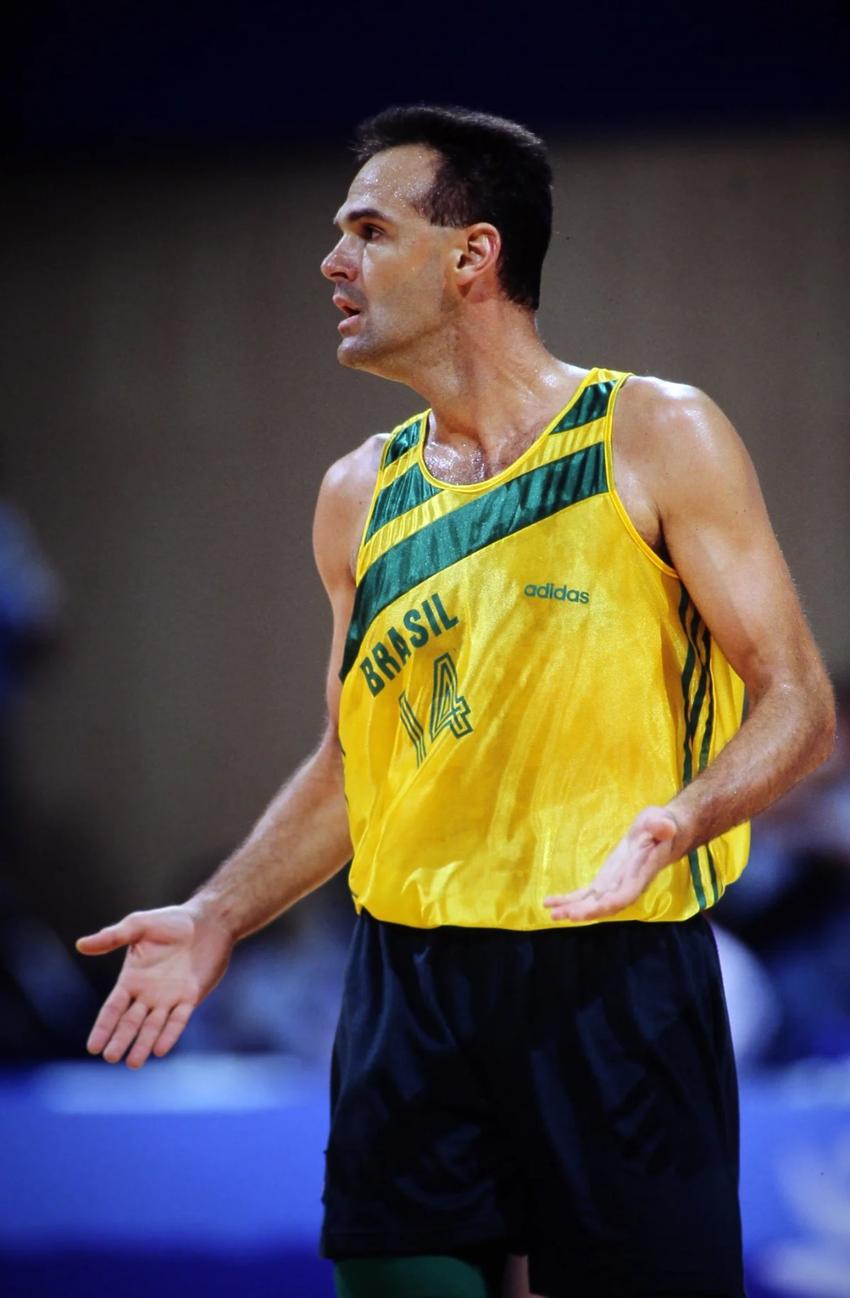 Oscar Schmidt é o maior nome do basquete brasileiro (Foto: Divulgação/FIBA)