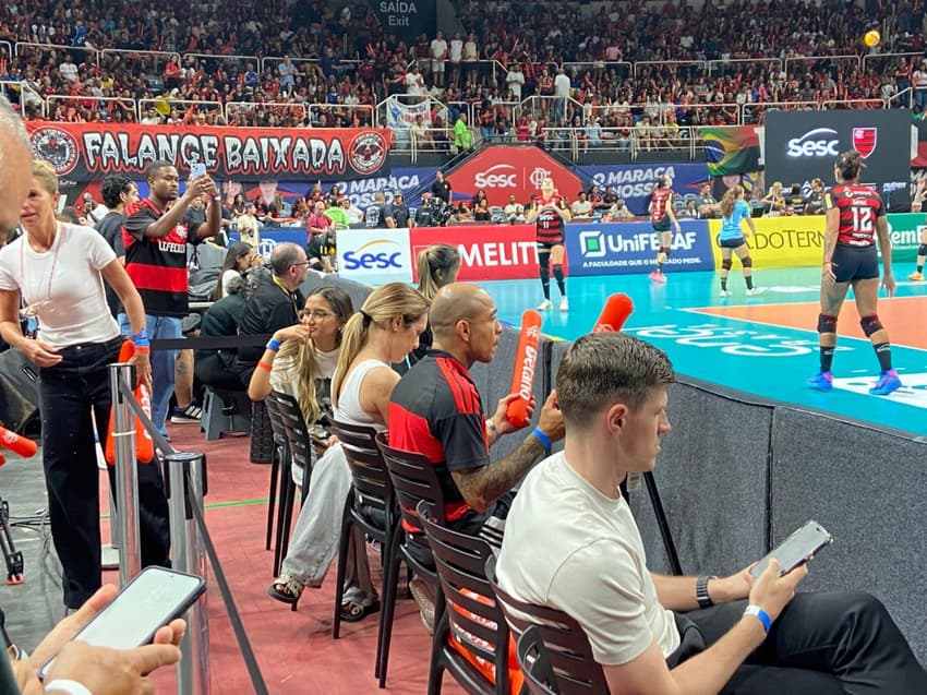 Multicampeão de MMA, José Aldo marca presença no Maracanãzinho