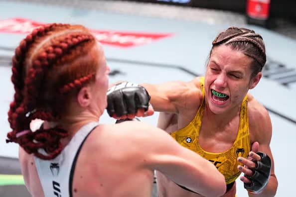 Julia Polastri em ação no UFC (Foto: Chris Unger/Zuffa LLC/UFC)