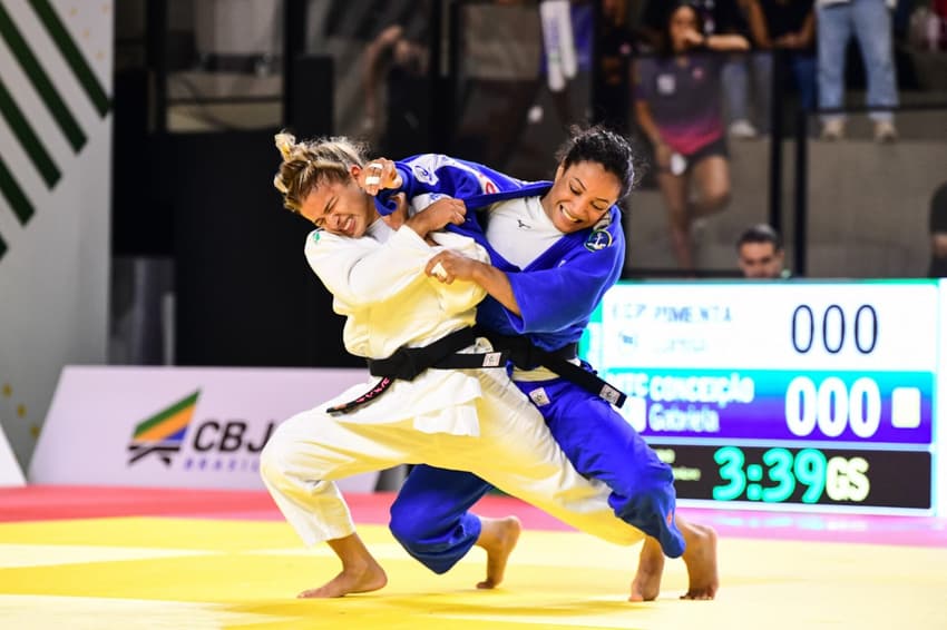 Medalhista olímpica em Paris, Larissa Pimenta disputa seletiva de judô