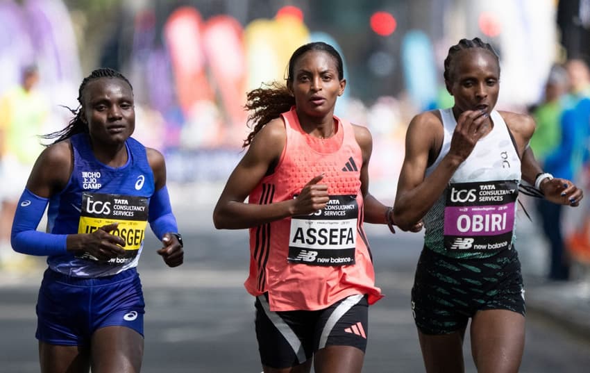 Na Maratona de Londres, Tigst Assefa quebrou seu próprio recorde (Foto: Reprodução/ World Athletics)