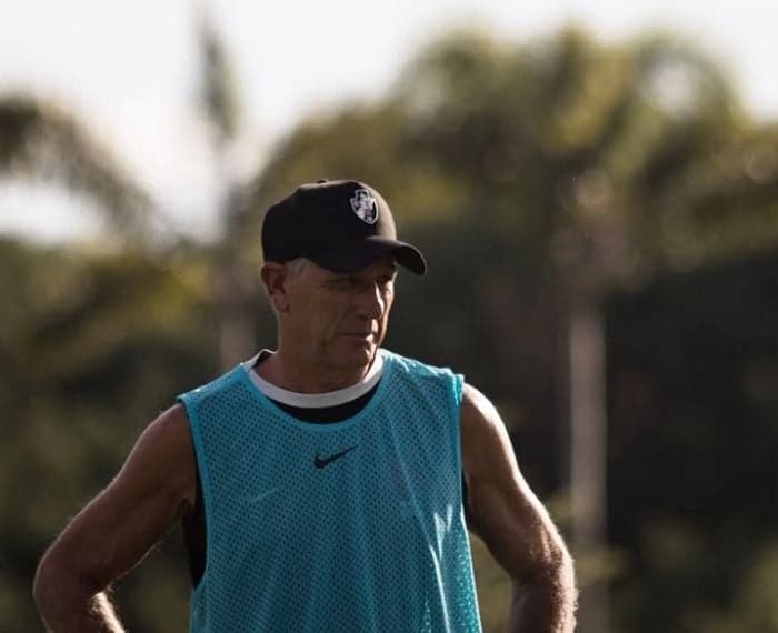 Renato Gaúcho durante treino do Vasco (Foto: Dikrah Sahagian/Vasco)