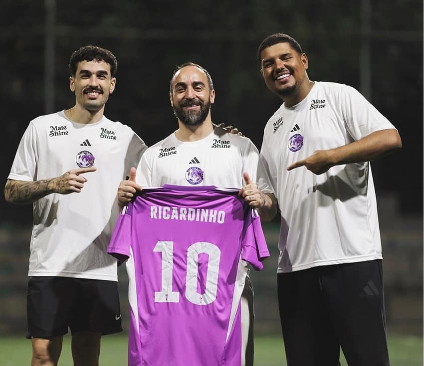 Ricardinho chega no Dibrados na Kings League (Foto: Reprodução Instagram)