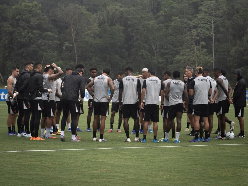 Treino do Vasco antes da partida contra Remo (Foto: Matheus Lima/Vasco)