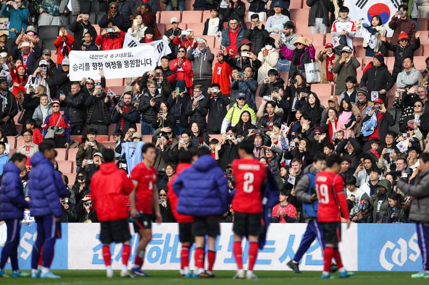 Coreia do Sul recebeu apoio dos torcedores em amistoso preparatório para a Copa diante da Costa do Marfim