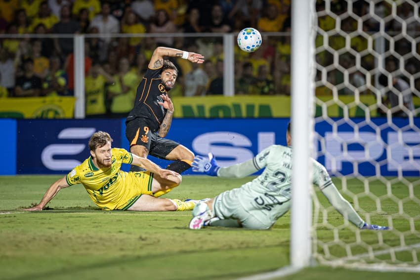 Corinthians vai perdendo do Mirassol (Foto: Phd Press/Thenews2/Folhapress)