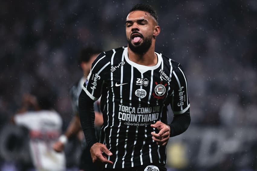 Raniele marcou para o Corinthians (Foto: Ettore Chiereguini/AGIF/Folhapress)