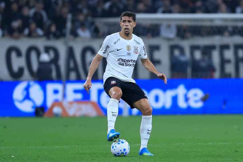 SP - SAO PAULO - 14/05/2026 - COPA DO BRASIL 2026, CORINTHIANS X BARRA - Gabriel Paulista jogador do Corinthians durante partida contra o Barra no estadio Arena Corinthians pelo campeonato Copa Do Brasil 2026. (Foto: Marcello Zambrana/AGIF/Folhapress)