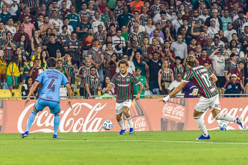 Fluminense está empatando em 1 a 1 com o Bolívar, no Maracanã