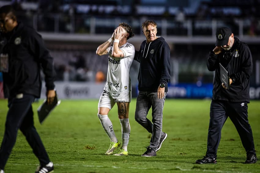 Cuca lamenta empate do Santos na Sul-Americana (Foto:Phd Press/Thenews2/Folhapress)