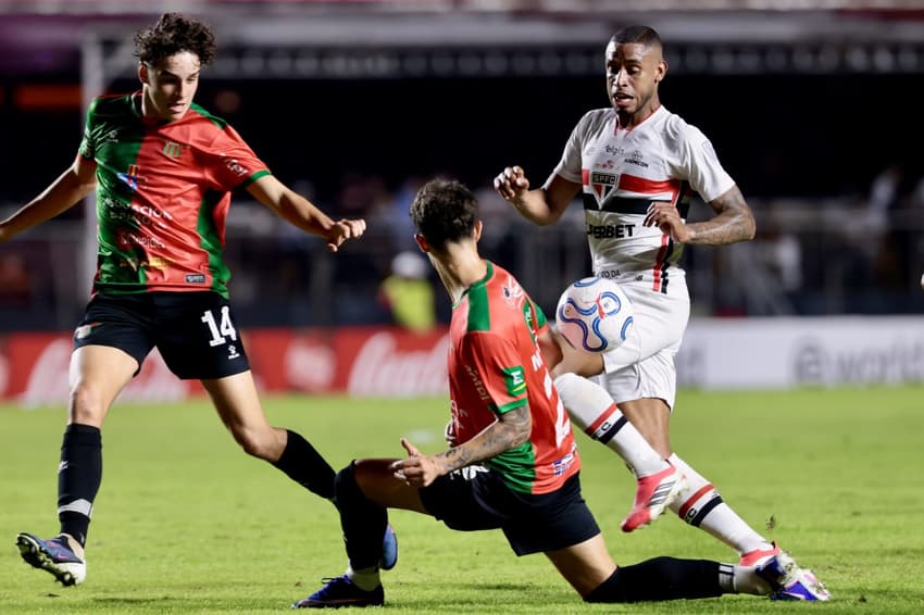 SP - SAO PAULO - 26/05/2026 - COPA SUL-AMERICANA 2026, SAO PAULO X BOSTON RIVER - Andre Silva jogador do Sao Paulo durante partida contra o Boston River no estadio Morumbi pelo campeonato Copa Sul-Americana 2026. (Foto: Marcello Zambrana/AGIF/Folhapress)