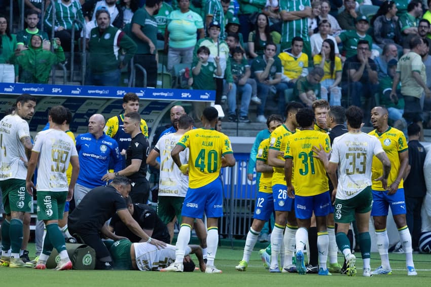 Allan, do Palmeiras, foi expulso durante partida do Brasileirão