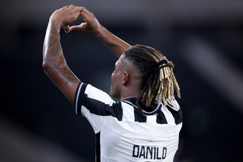 Danilo foi o autor do gol da vitória do Botafogo contra o Racing (Foto: Vitor Silva/Botafogo)