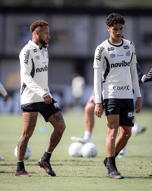 Neymar em treino do Santos no CT Rei Pelé. (Foto: Raul Barletta/ Santos FC)