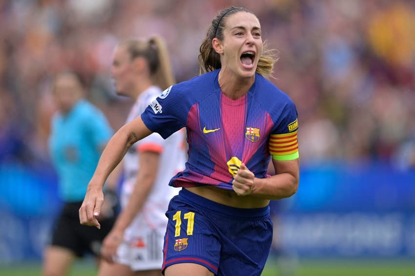 Alexia Putellas comemora gol marcado na Champions League (Foto: MANAURE QUINTERO / AFP)