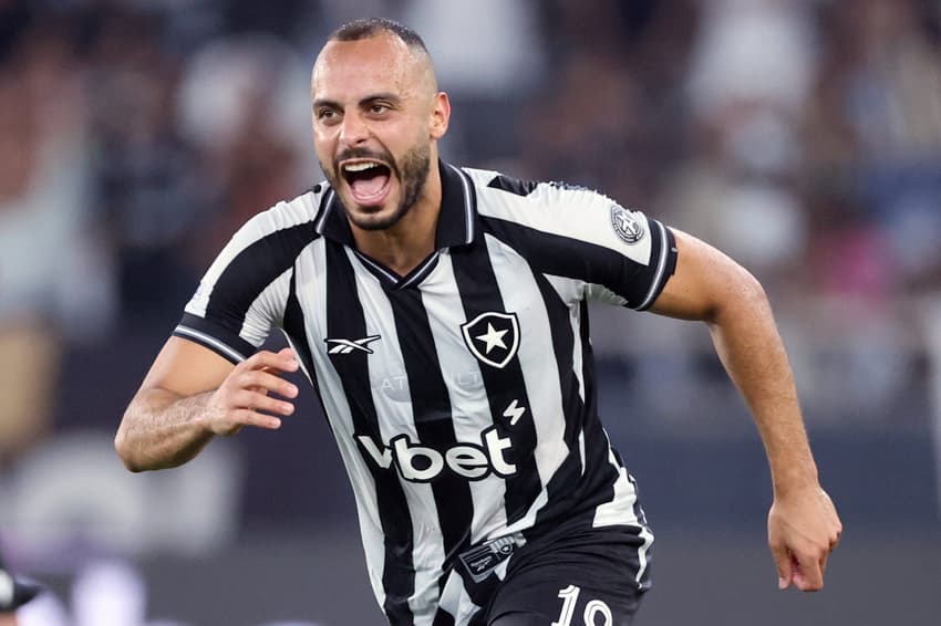 Arthur Cabral durante Botafogo x Corinthians