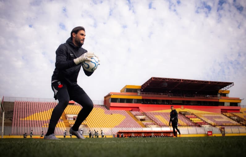 Daniel Fuzato em treino do Vasco, no Chile (Foto: Dikran Sahagian/Vasco)