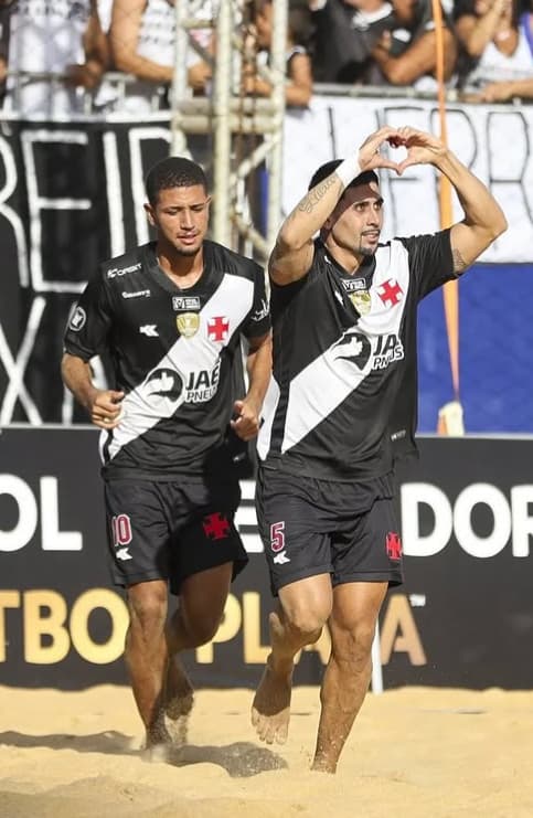 Vasco se classifica para a final da Libertadores (Foto: Divulgação; Vasco Beach Soccer; Victor Hugo Kos)