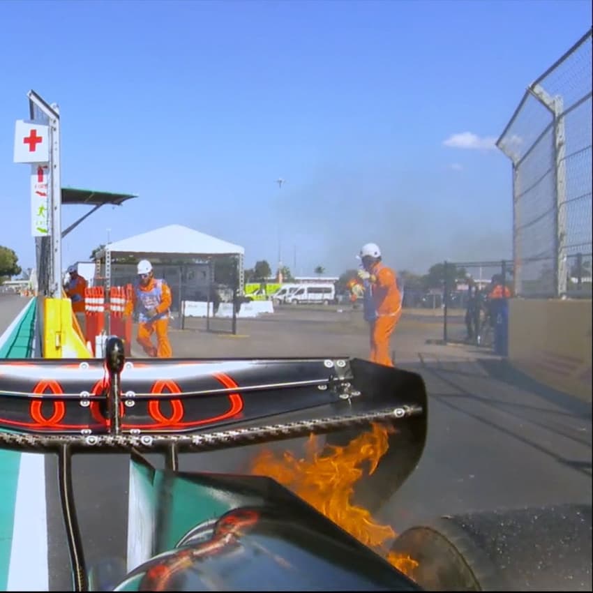 Bortoleto abandonou a classificação após ter apenas uma volta a fazer (Foto: Reprodução/Formula 1)