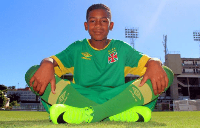 Rayan quando estava no pré-mirim do Vasco (Foto: Divulgação/Vasco)