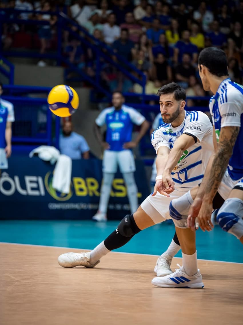 Alê Elias, do Cruzeiro, está na lista de Bernardinho para a Liga das Nações (Foto: Reprodução/ Instagram)
