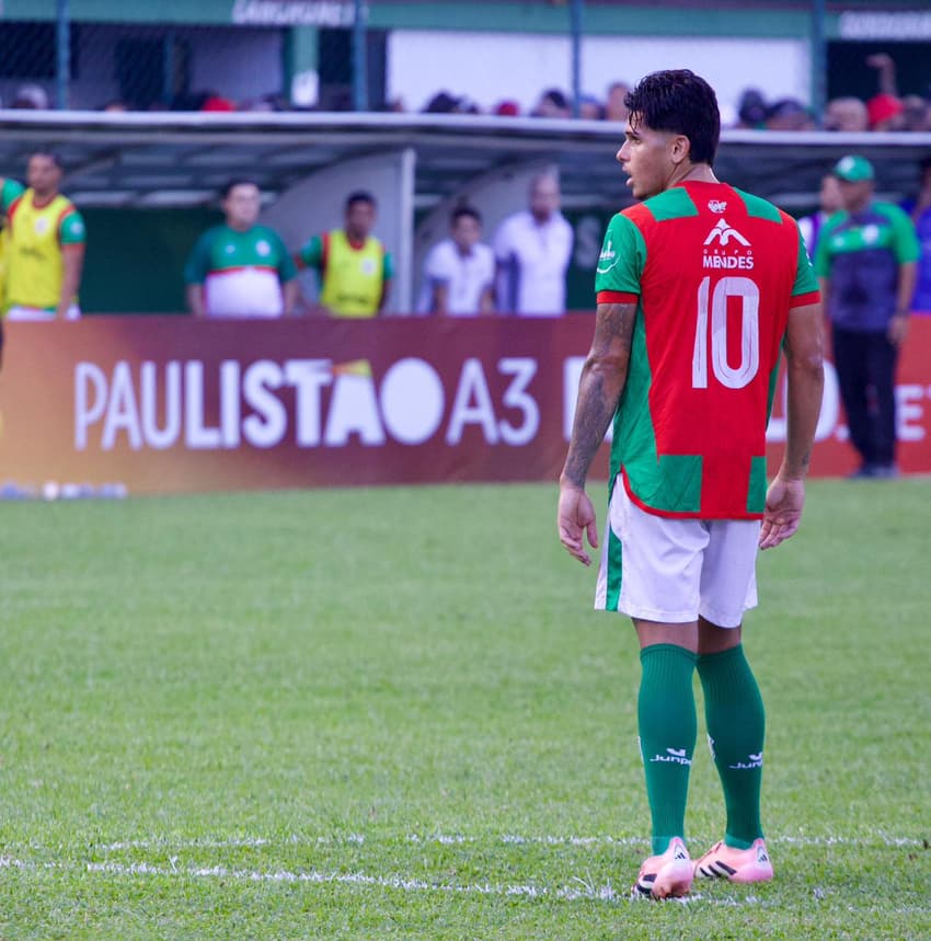 Yohan deixou a Portuguesa Santista após se destacar e vai defender as cores do Asa (Foto: Paulo Victor/Ludus Comunica)