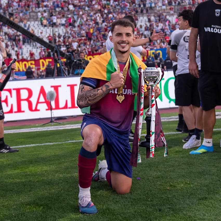 Léo Azevedo celebra conquista da Taça de Portugal e foca no acesso à elite (Foto: Divulgação)